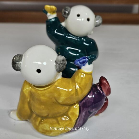 Vtg Takahashi Asian Baby Buddha Children Porcelain Salt & Pepper Shakers Japan - Picture 6 of 10